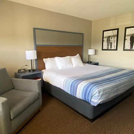 Americinn By Wyndham New Richmond Экстерьер фото