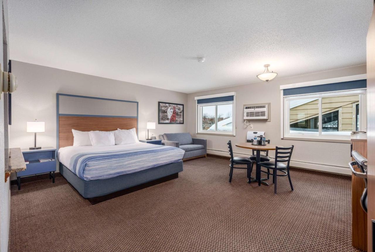 Americinn By Wyndham New Richmond Экстерьер фото