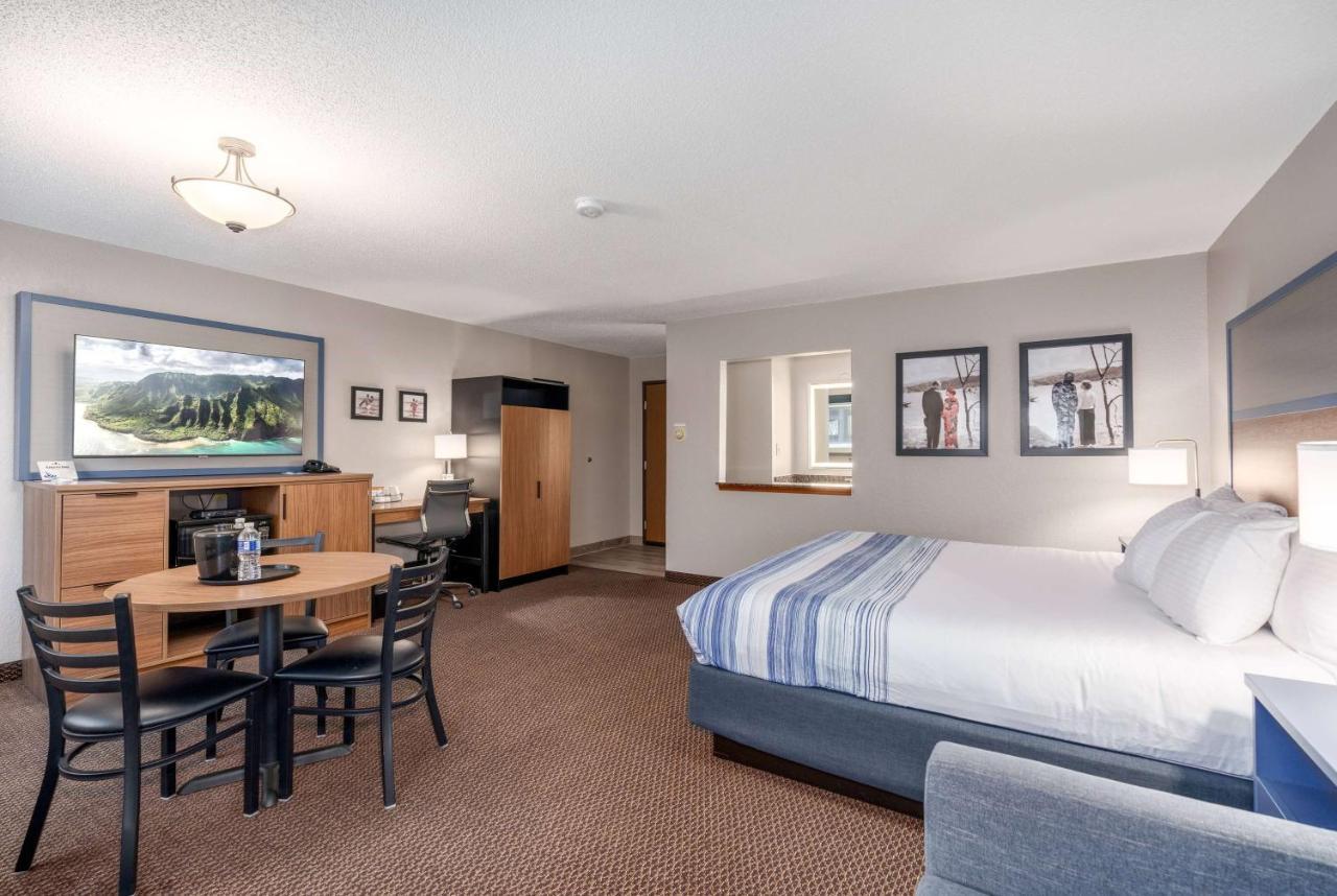 Americinn By Wyndham New Richmond Экстерьер фото
