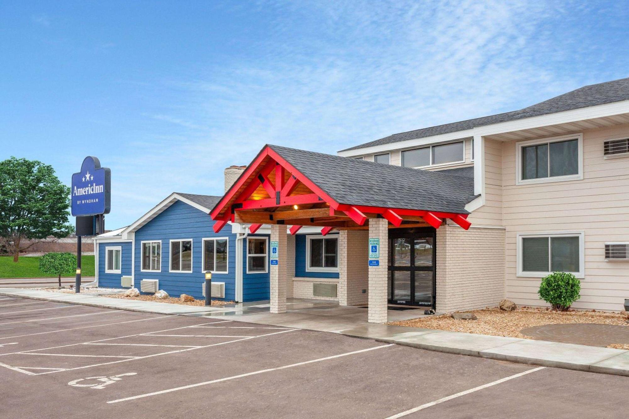 Americinn By Wyndham New Richmond Экстерьер фото