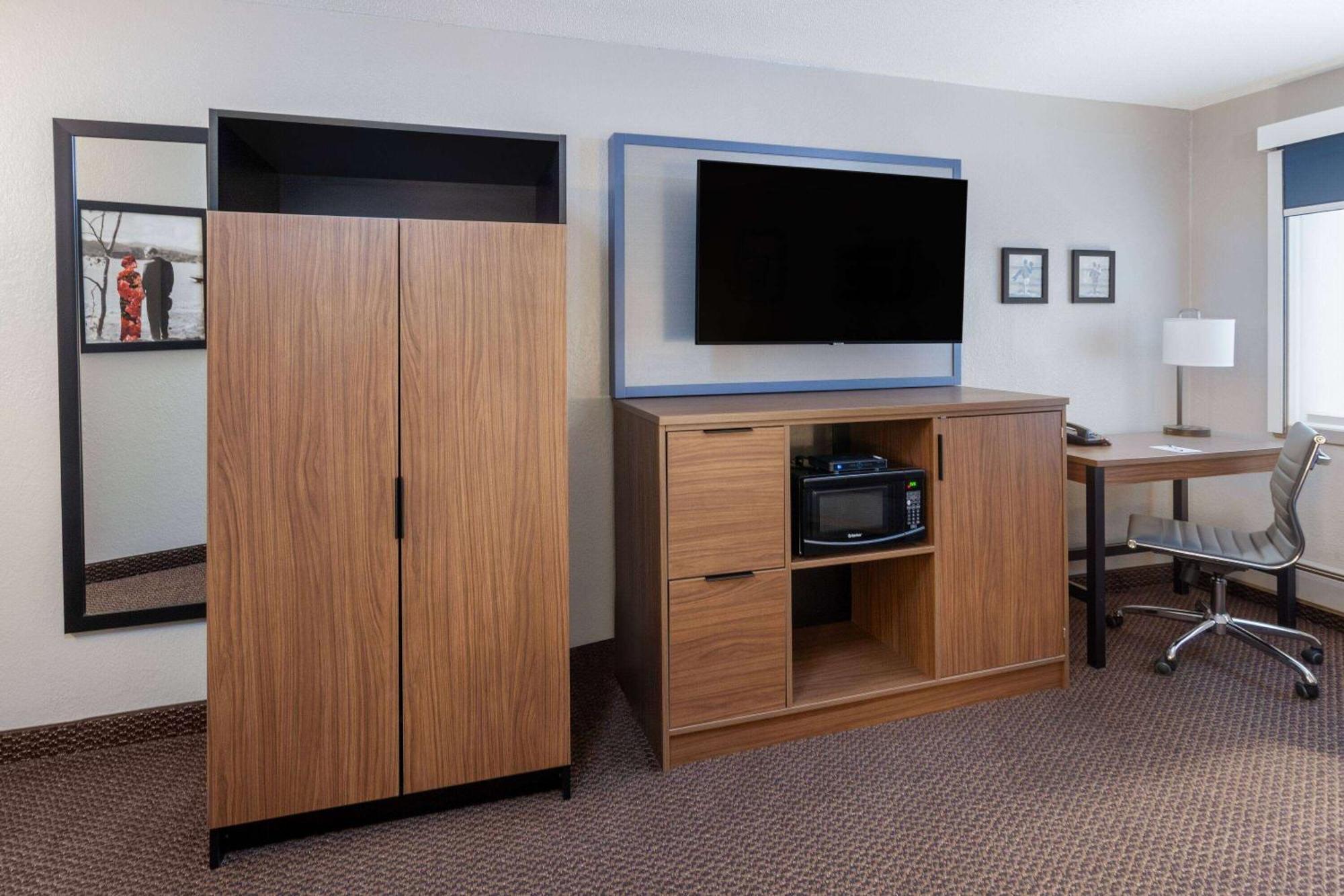 Americinn By Wyndham New Richmond Экстерьер фото