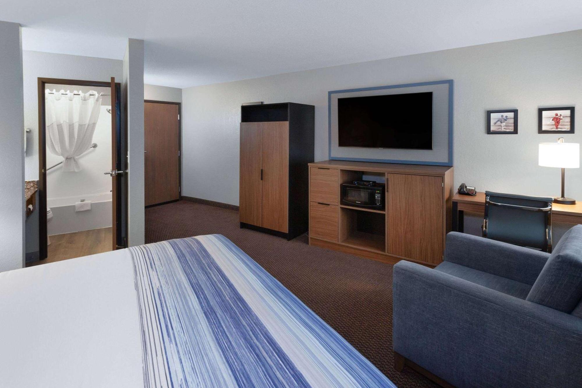 Americinn By Wyndham New Richmond Экстерьер фото