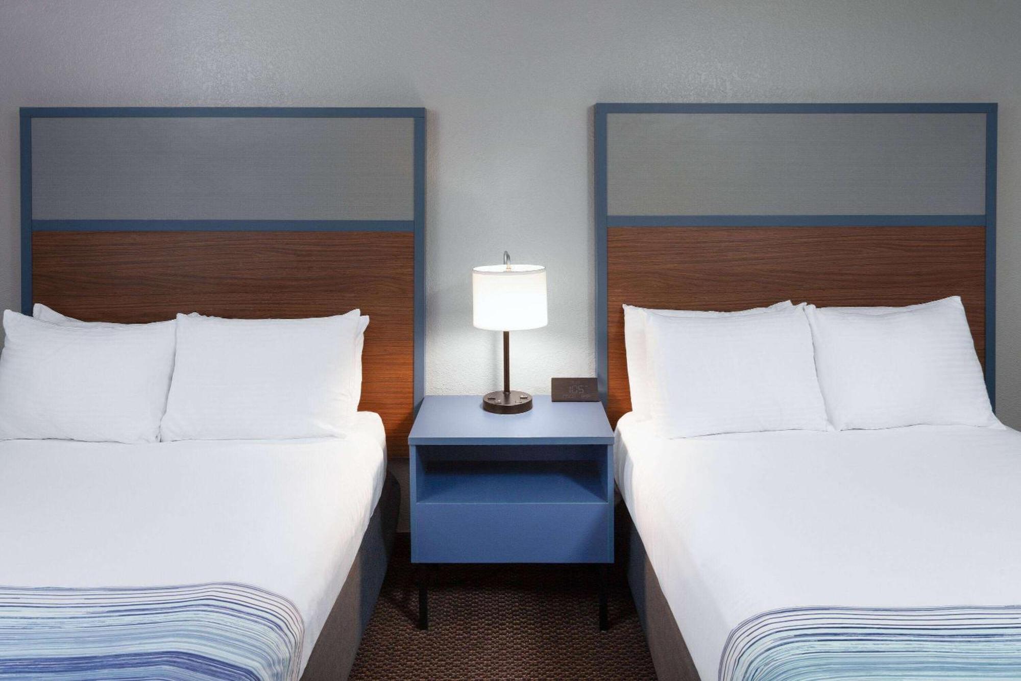 Americinn By Wyndham New Richmond Экстерьер фото